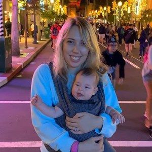 Meet your Posher, Abby